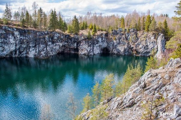 Карелия дикарем на машине