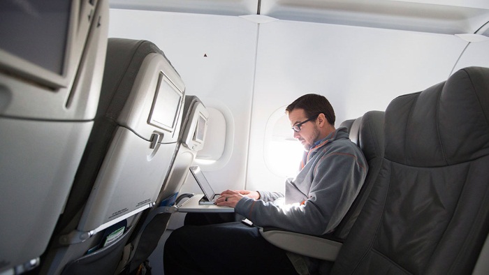 Ручная кладь в самолёте: размеры, вес 2023: Аэрофлот, S7 Airlines, Ютэйр, Победа, Россия
