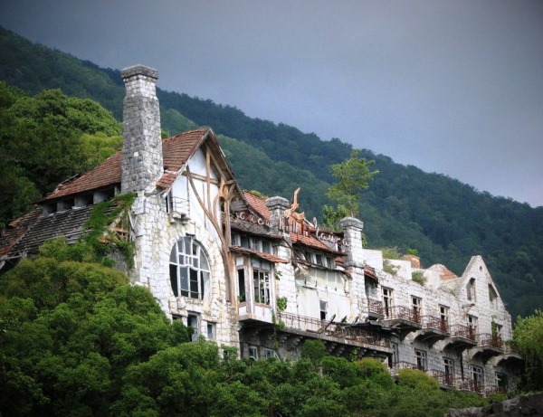 Гагры город. Фото пляжа, развлечения, частный сектор, достопримечательности, что посмотреть туристу