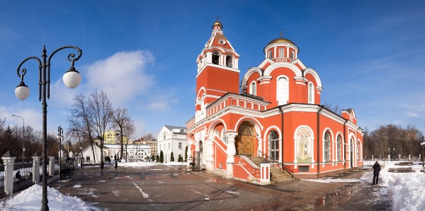 Храм Благовещения Пресвятой Богородицы в Петровском парке. Расписание служб, иконы, история, фото, духовенство