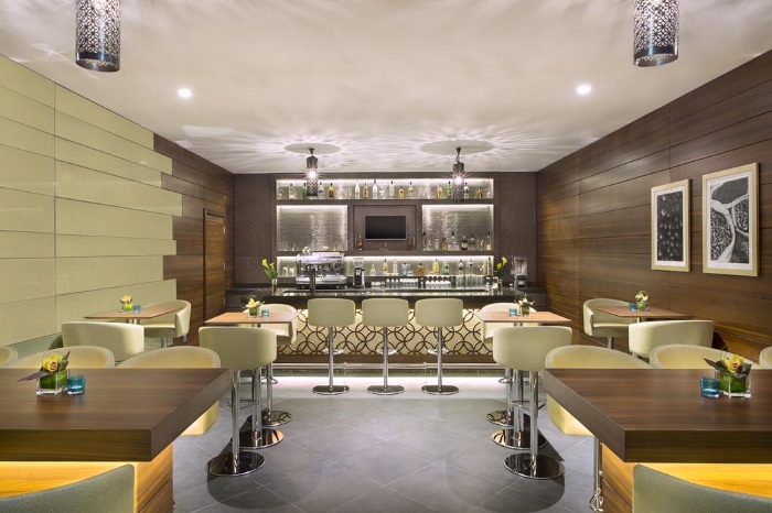 Отель Hilton Garden INN Dubai al Muraqabat 4* в ОАЭ, Дубаи