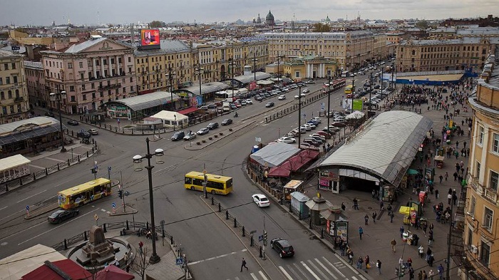 Площади Санкт-Петербурга. Истории, описание: Дворцовая, Сенная, Восстания, Сенатская, Победы, Александра Невского, Конституции