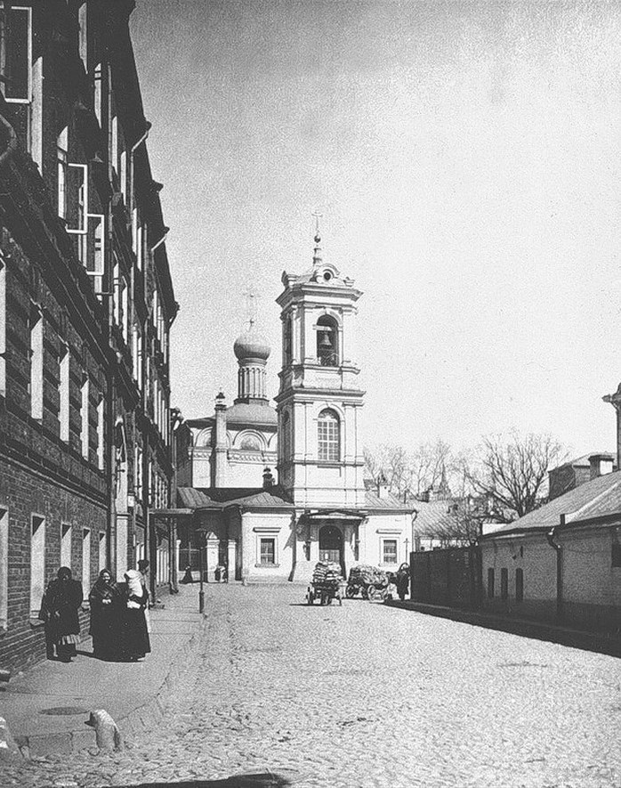 Церковь Вознесения в Москве на улице Неждановой. История создания, фото, описание, как добраться, режим работы