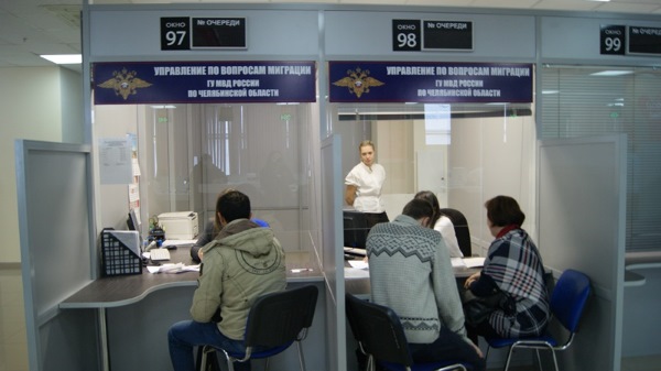 Вид на жительство в России 2019, новый закон. Как получить для украинцев, белорусов, молдован, Казахстана, Узбекистана. Что дает документ