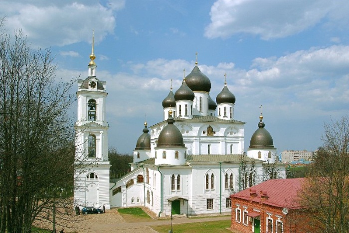 Золотое кольцо России. Список городов, союз, гербы на карте, достопримечательности