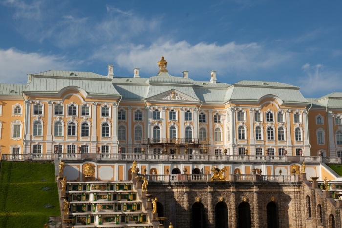 Дворцово-парковый ансамбль Петергоф. Факты, достопримечательности, фото и описание