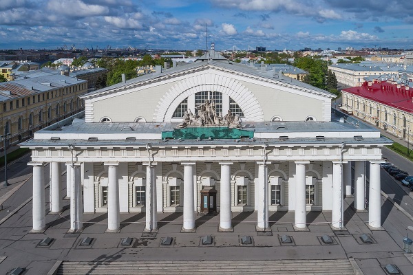 Эрмитаж. Фото, план с названиями залов, лестниц, схема 1, 2 этаж