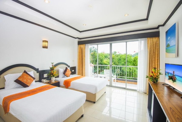 Tri Trang Beach Resort 4* Пхукет, Таиланд. Отзывы, фото отеля, цены