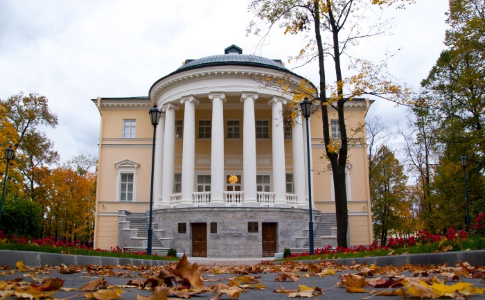 Дворцы бракосочетаний в Санкт-Петербурге. Как выбрать, подать заявление, узнать свободные даты. Рейтинг лучших