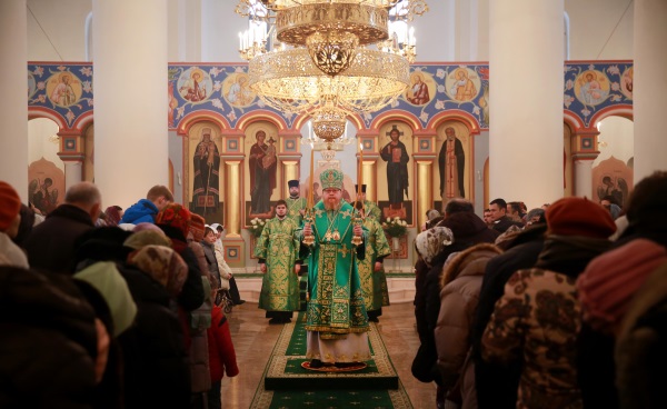 расписание служб в храме саровского в раеве. Смотреть фото расписание служб в храме саровского в раеве. Смотреть картинку расписание служб в храме саровского в раеве. Картинка про расписание служб в храме саровского в раеве. Фото расписание служб в храме саровского в раеве