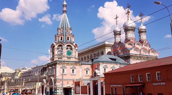 Храм Святителя Григория Неокесарийского на Полянке, Москва, Россия. История, деятельность, духовенство, службы, как добраться