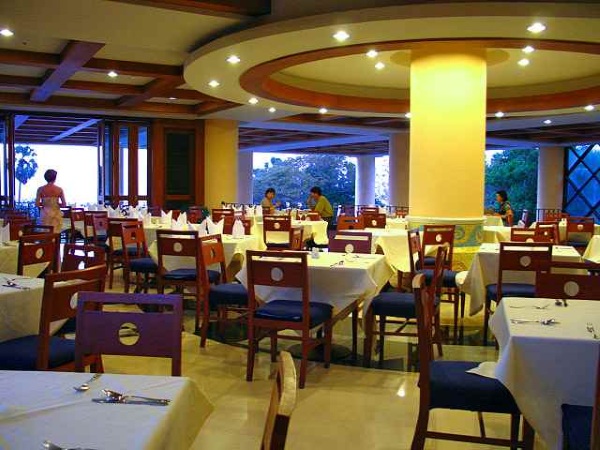 Long Beach Garden Hotel & SPA 4* отель в Паттайе, Таиланд. Отзывы, фото, цены
