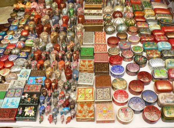 Что привезти из Индии: лекарства, сувениры, подарок, косметика, масло, специи, аюрведические препараты, чай, для похудения. Цены, отзывы