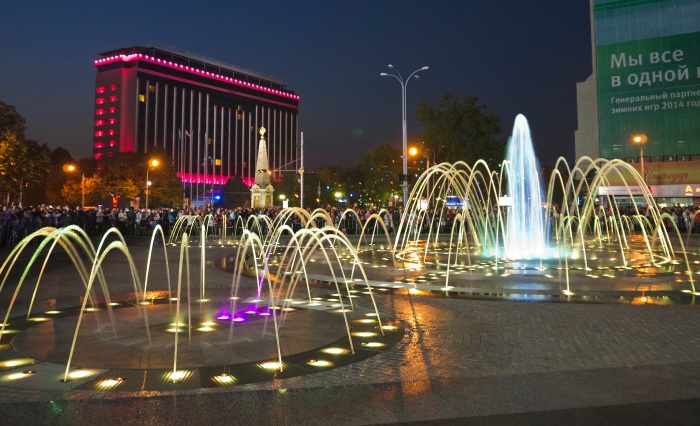 Красивые места в Краснодаре для фотосессий, отдыха на природе, погулять ночью. Аквапарк, Ботанический сад, контактный зоопарк