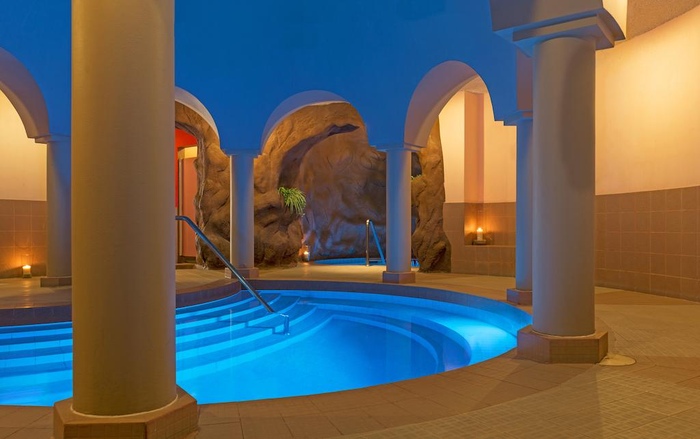 Le Meridien Abu Dhabi Hotel 4* ОАЭ/Эмират Абу-Даби. Отзывы, фото, цены