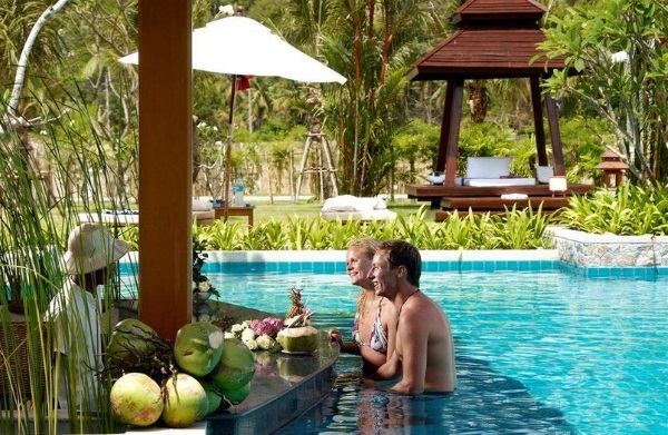 Naithonburi Beach Resort 4* Таиланд, Пхукет. Отзывы, фото отеля, цены