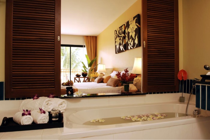 Naithonburi Beach Resort 4* Таиланд, Пхукет. Отзывы, фото отеля, цены