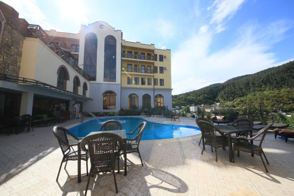 Санаторий Borjomi Palace Hotel & SPA 4* Боржоми в Грузии. Фото, видео, цены