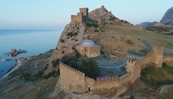 Что посмотреть в Крыму. Интересные места, фото, достопримечательности, маршруты