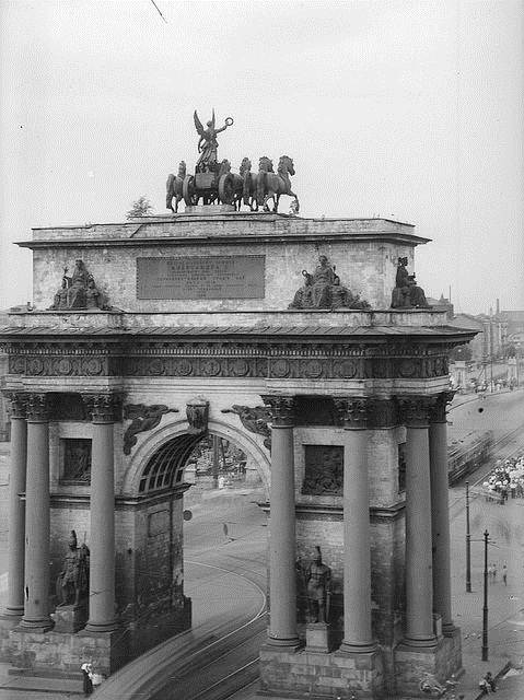 Триумфальная Арка в Москве. Интересные факты, фото, описание, где находится