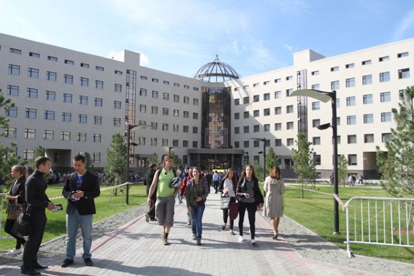 Академгородок, Новосибирск. Фото, недвижимость, гостиницы, университеты, достопримечательности