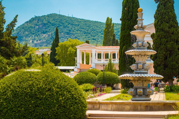 Профессорский уголок Алушта, Крым. Отдых, пляж, пансионаты, частный сектор, отели, фото, цены