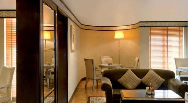 Sheraton Abu Dhabi Hotel & Resort 5* Абу-Даби, ОАЭ. Отзывы, фото отеля, цены