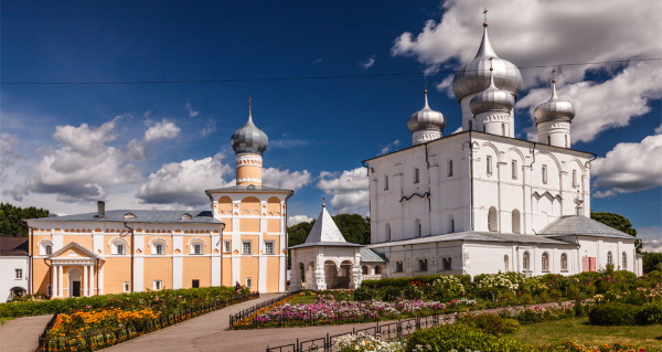 Варлаамо-Хутынский монастырь, Великий Новгород. Расписание богослужений, фото, адрес, сайт