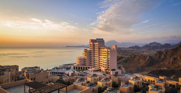 Fairmont Fujairah Beach Resort 5* (Файрмонт Фуджейра Бич Резорт) ОАЭ. Отзывы, фото, цены