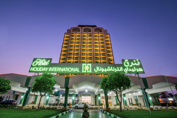 Hotel Holiday International Sharjah 4* (Холидей Интернациональ) ОАЭ/Шарджа. Отзывы, фото, цены