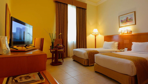 Sharjah Premiere Hotel & Resorts 3* (Премьер отель Резорт 3) ОАЭ/Шарджа. Фото, цены