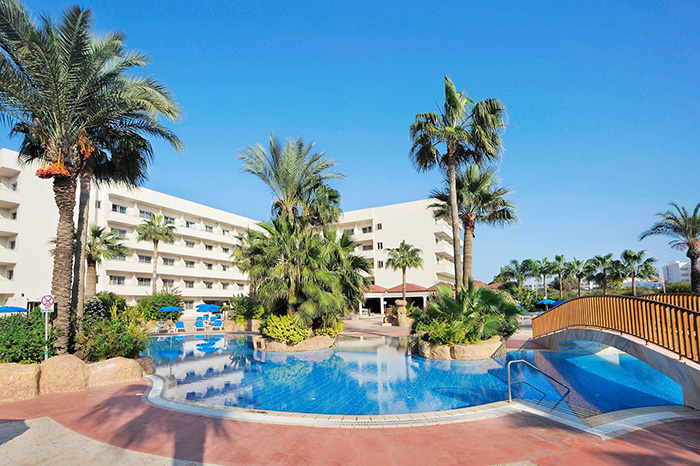 Nissiana Hotel & Bungalows 3* (Ниссиана Отель и Бунгало) Кипр/Айя Напа. Отзывы, фото, цены