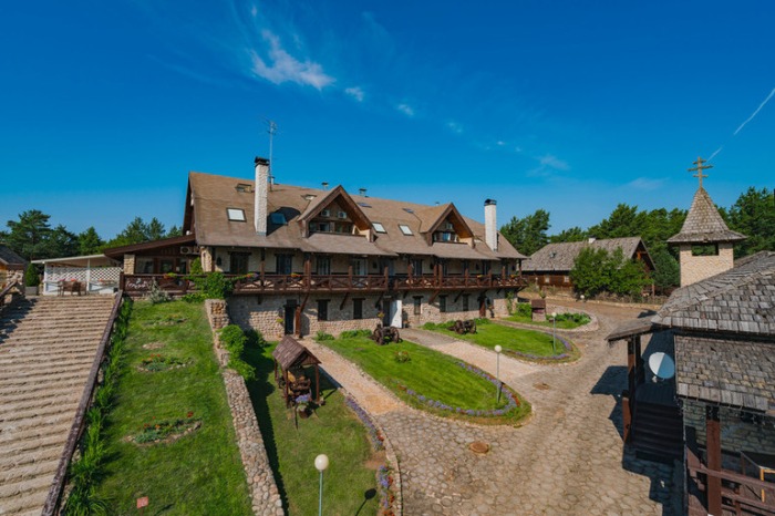 Старая Мельница в Солнечном. Фото, адрес, цены