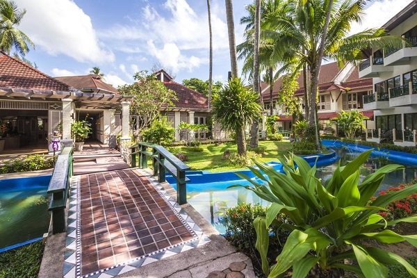 Amora Beach Resort Phuket 4* (Амора Бич Резорт Пхукет) Таиланд. Фото отеля, цены