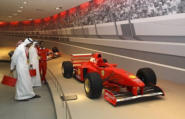 Парк Феррари, Абу-Даби (Ferrari World Abu Dhabi). Фото, цены, как добраться