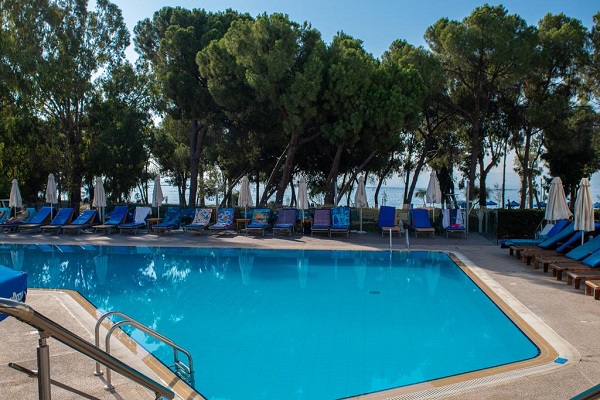 Park Beach Hotel 3* (Парк Бич отель) Кипр/Лимассол. Фото, цены