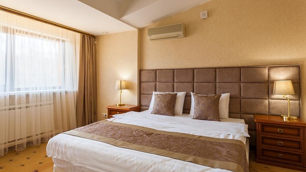 Парк-отель Сосновый Бор 4* Новосибирск. Фото, цены