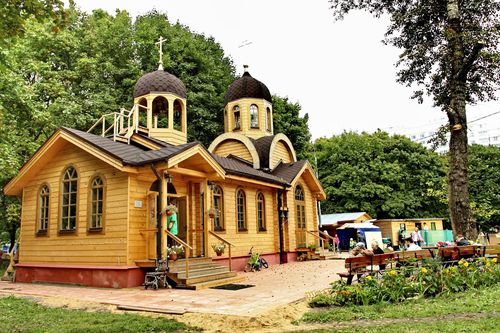 Храм Федора Ушакова в Перово. Расписание богослужений, настоятель, как добраться