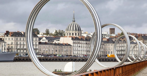 Самые крупные города Франции по численности населения, площади
