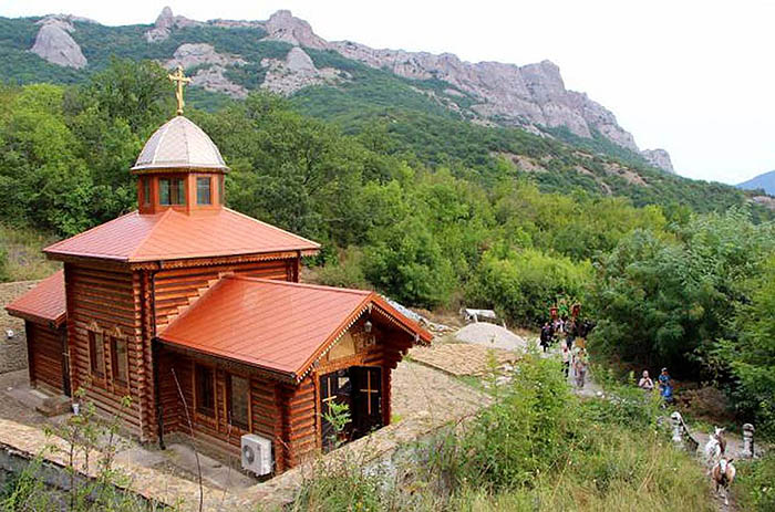 Судак. Фото города и пляжа, набережная