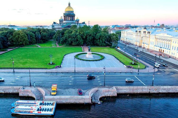 сенатская площадь декабристов памятник