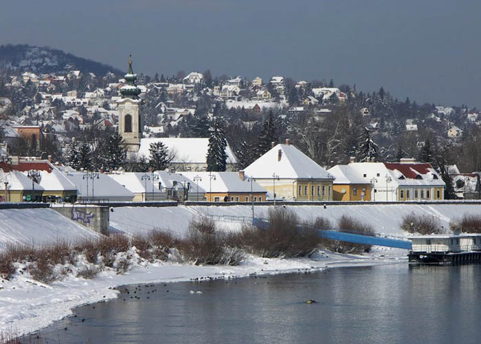 Город вац венгрия