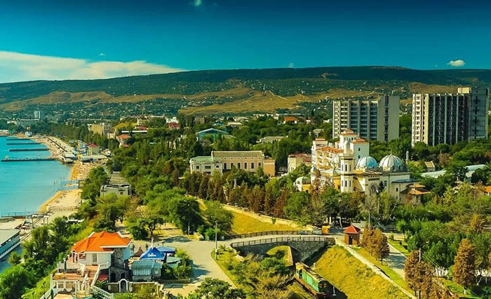 Отдых в Крыму в сентябре. Где лучше отдыхать, где теплее