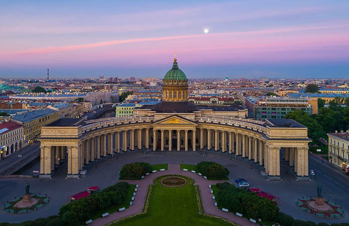 Центр Санкт-Петербурга. Достопримечательности города, фото