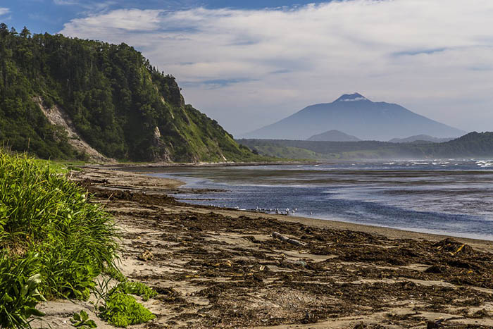 Остров Кунашир на карте с населенными пунктами. Фото