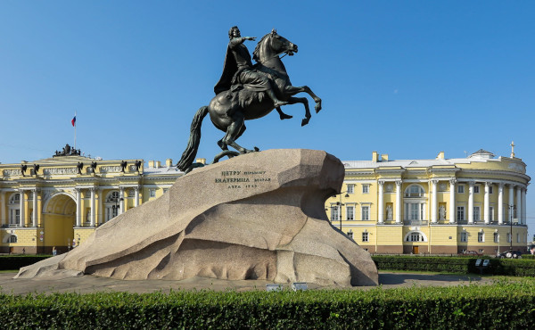 Медный всадник в Санкт-Петербурге. История создания памятника