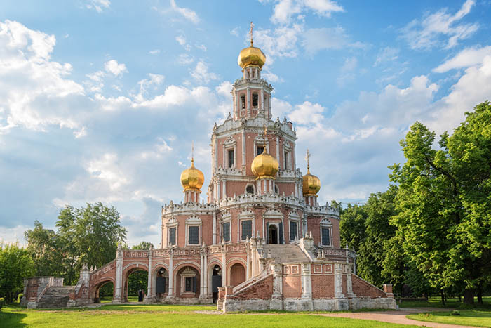 Церковь Покрова Пресвятой Богородицы в Филях, Москва. Архитектор, история