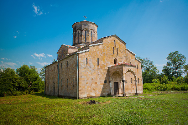 Пещера Абрскила (Отапская) в Абхазии. Где находится, фото