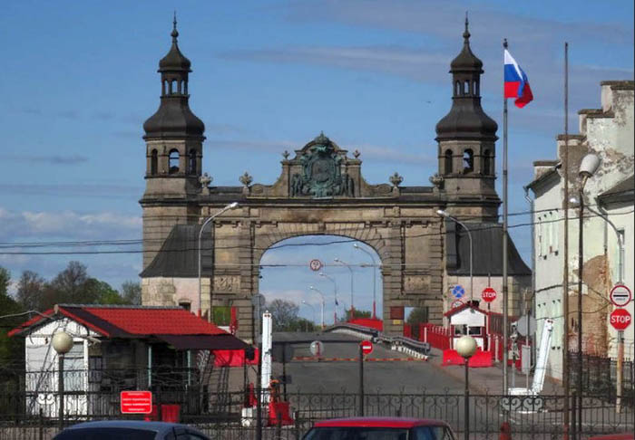 В Калининград самостоятельно путешествие на машине, поезде, пароме, самолете