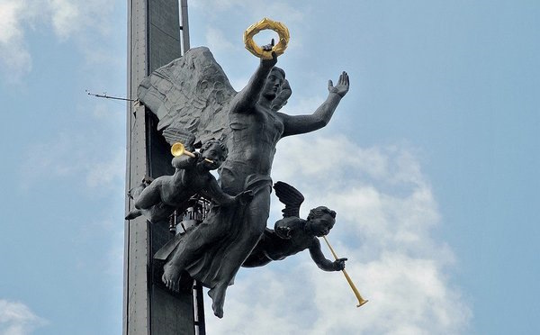 Памятники Москвы известные. Фото, названия, описание